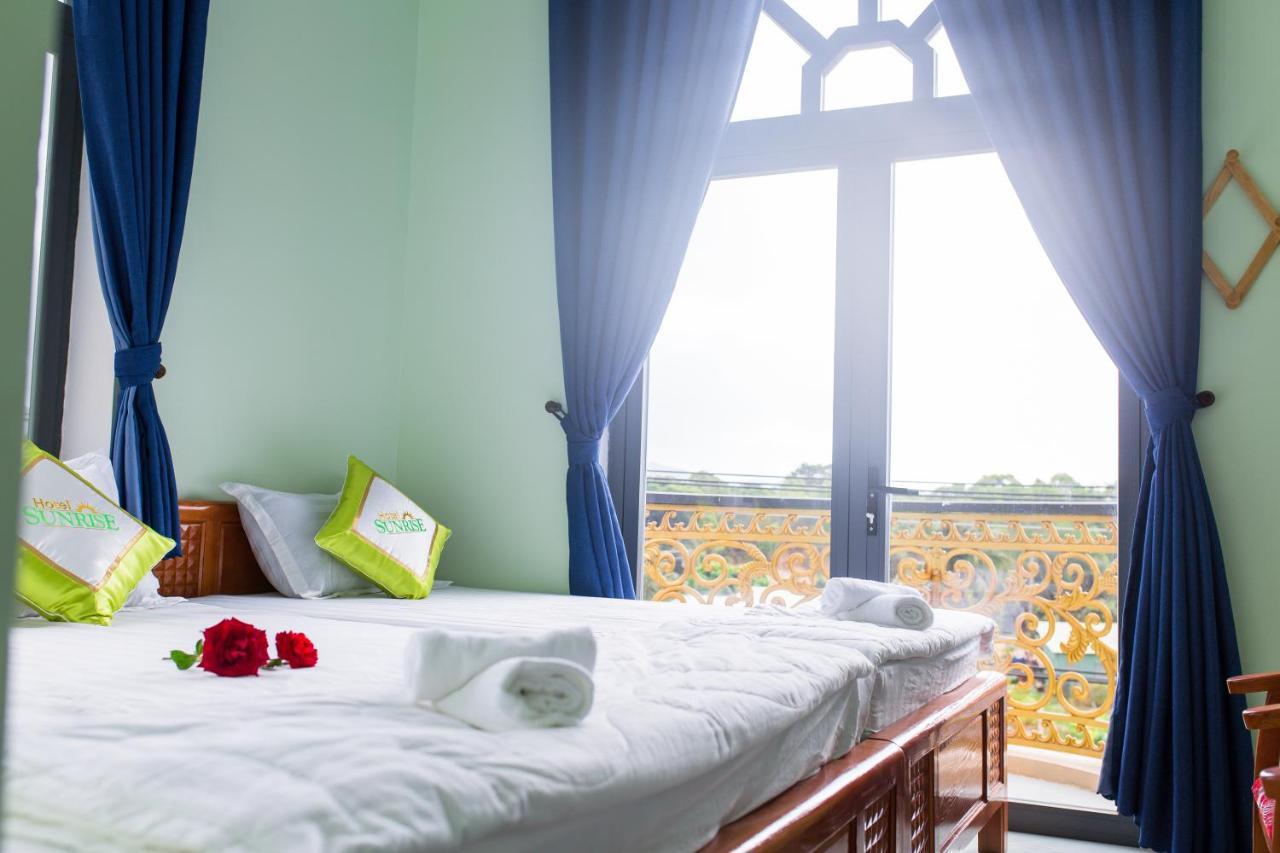 Sunrise Hotel Chi Khu Co Ong Dış mekan fotoğraf