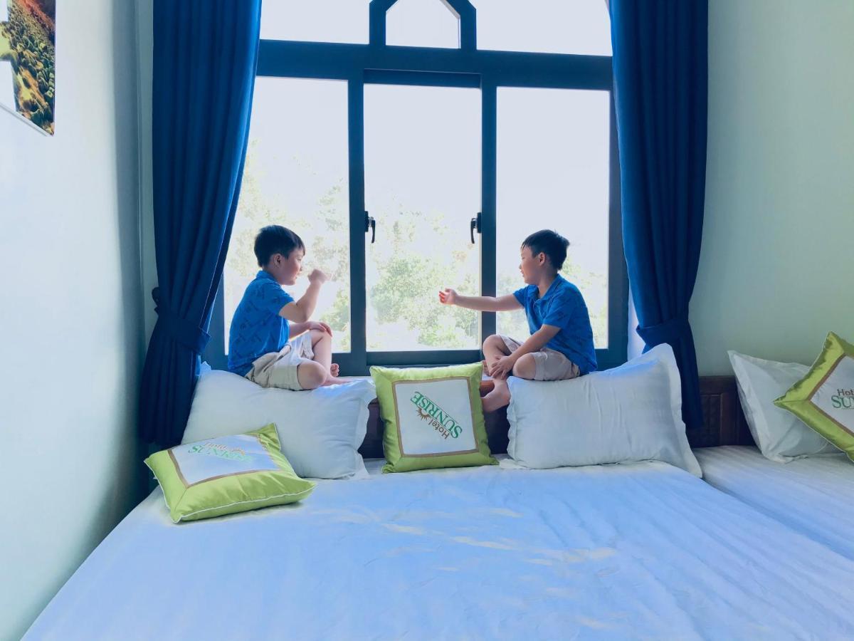 Sunrise Hotel Chi Khu Co Ong Dış mekan fotoğraf